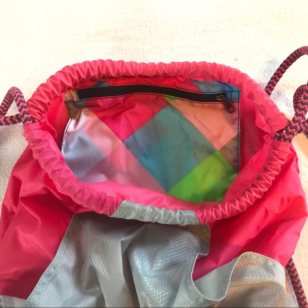 Nike Pull-string Bag - Picture 2 of 3